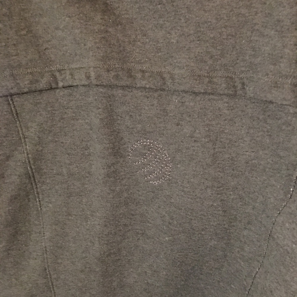 NWT grey cropped hoodie - Picture 7 of 8